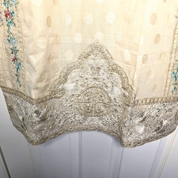 Maria b 3 Piece Lawn Suit - Picture 6 of 13